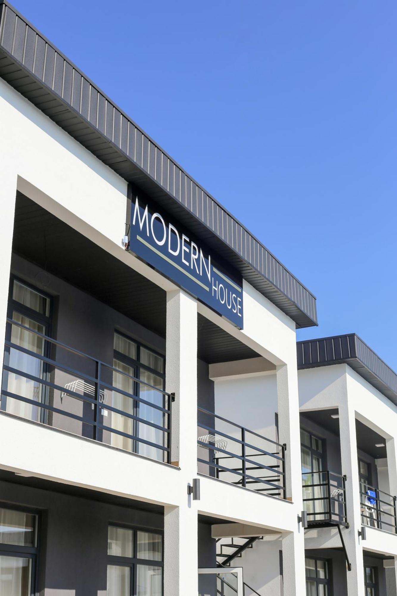 Hotel Modern House Solotvyno Exterior foto
